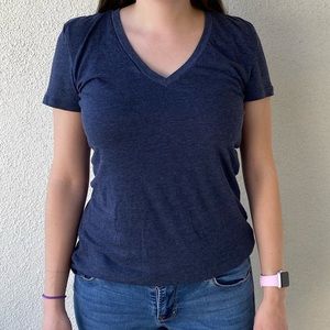 Abound Navy Blue V Neck Tshirt Size Medium